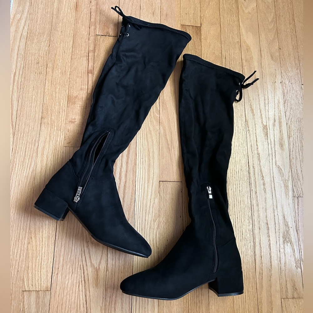 New Fashion Nova Black Boots Over the Knee with Small Heel